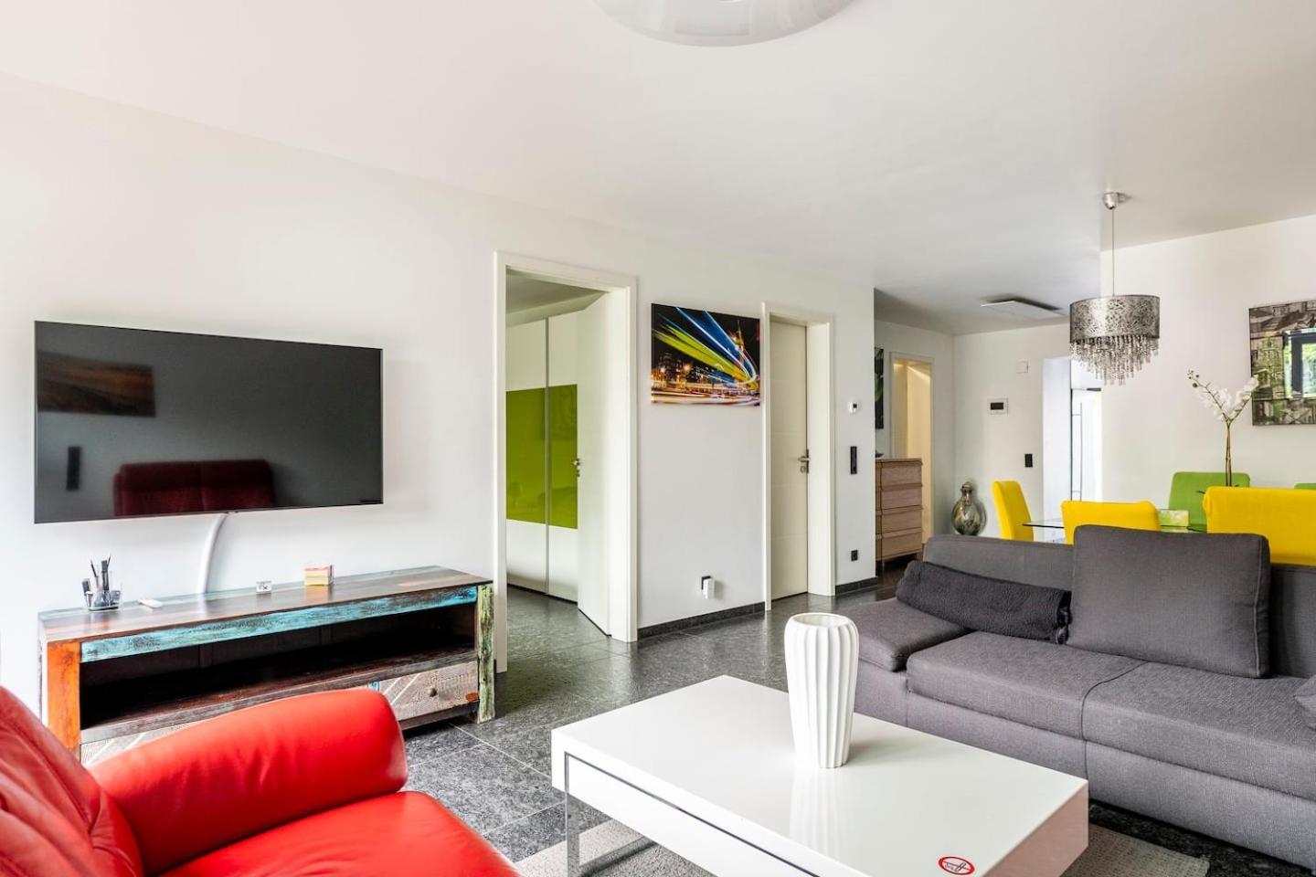Wunderschoene Terrassenwohnung Mit Blick Ins Gruene! ميربش المظهر الخارجي الصورة